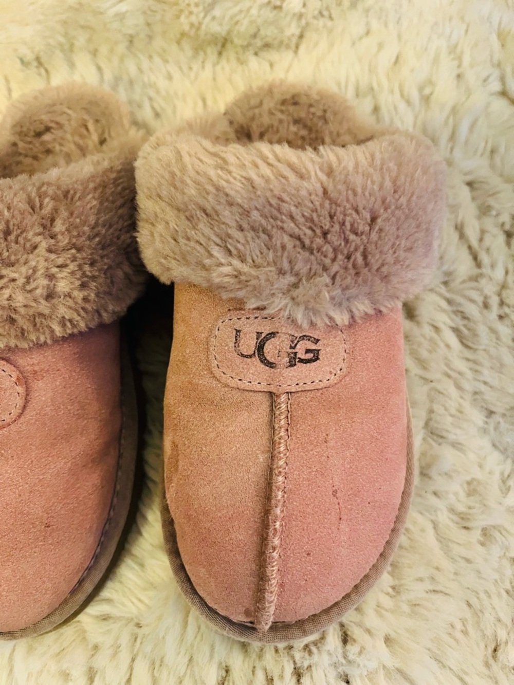 UGG Women’s Shearling-Lined Slippers in Dusty Pink - Picture 8 of 15